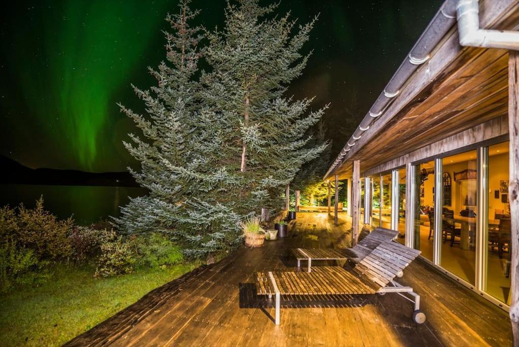 Luxury Lakefront Villa, Infinity Hot Tub And Sauna Grimsnes og Grafningshreppur Exterior photo