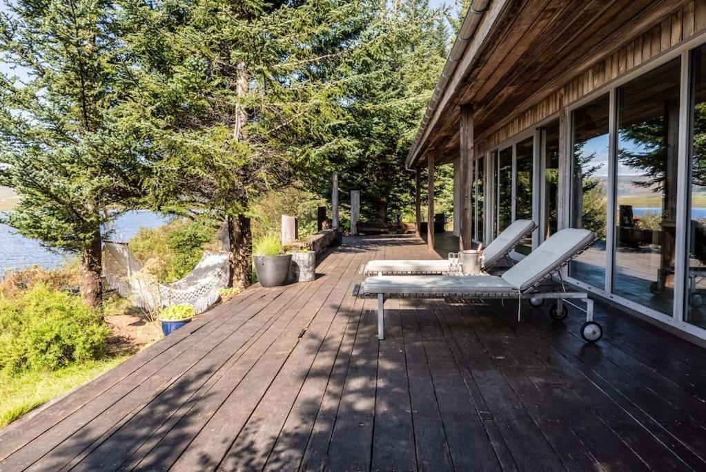 Luxury Lakefront Villa, Infinity Hot Tub And Sauna Grimsnes og Grafningshreppur Exterior photo