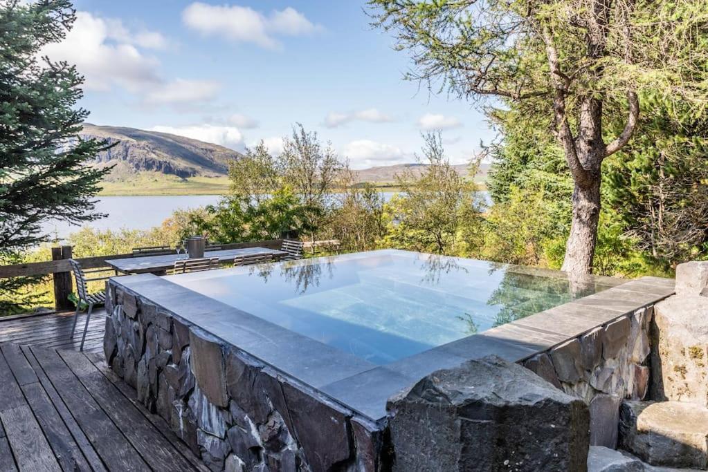 Luxury Lakefront Villa, Infinity Hot Tub And Sauna Grimsnes og Grafningshreppur Exterior photo